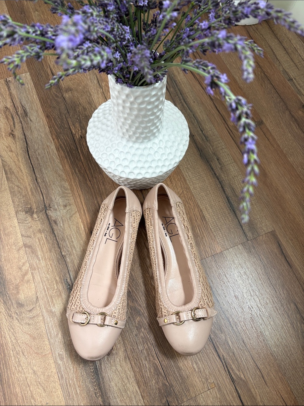 AGL Blush Braided Leather Ballet Flats with Gold Buckle